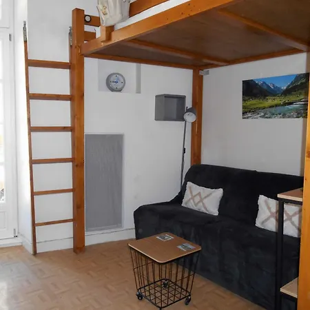 Appartement Wifi Monne Centre